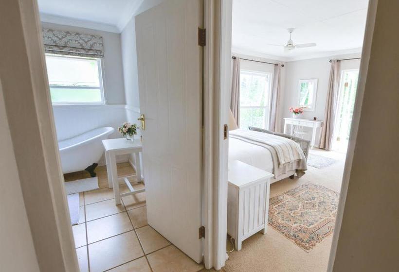 פנסיון Millpond House