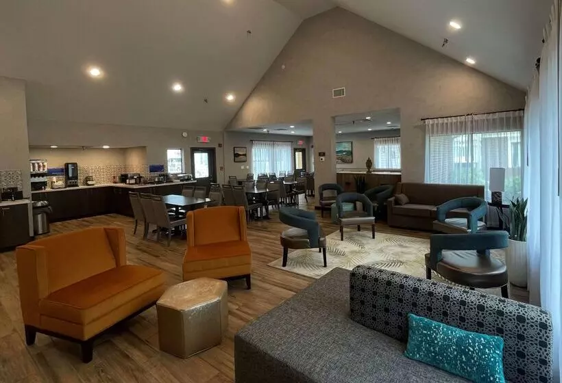 Best Western Fishkill Inn & Suites