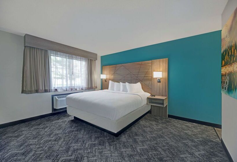 Best Western Fishkill Inn & Suites