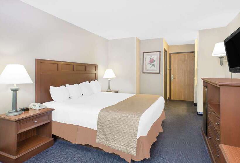 בית מלון כפרי Baymont By Wyndham Boone