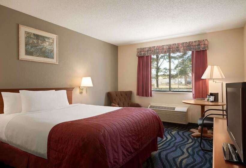 בית מלון כפרי Baymont By Wyndham Logan