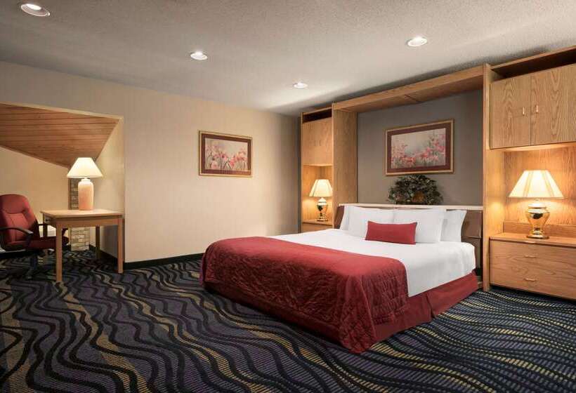 בית מלון כפרי Baymont By Wyndham Logan