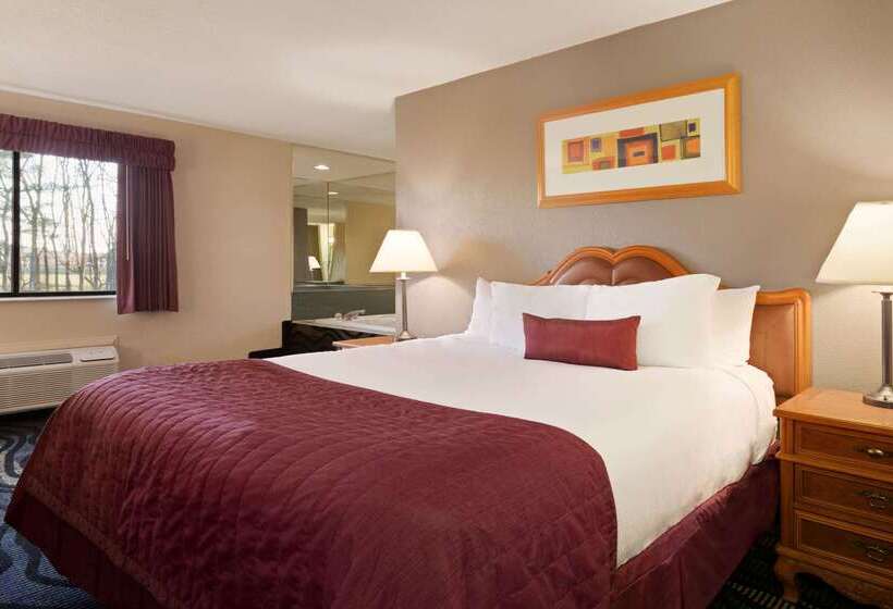 בית מלון כפרי Baymont By Wyndham Logan