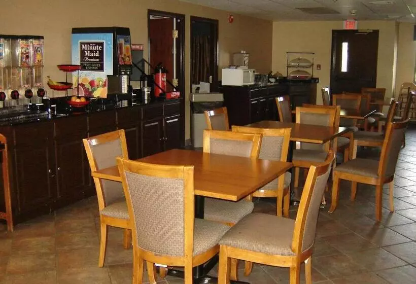 酒店 Days Inn By Wyndham Phenix City Near Fort Moore
