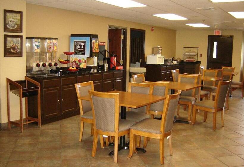 בית מלון כפרי Days Inn By Wyndham Phenix City Near Fort Moore