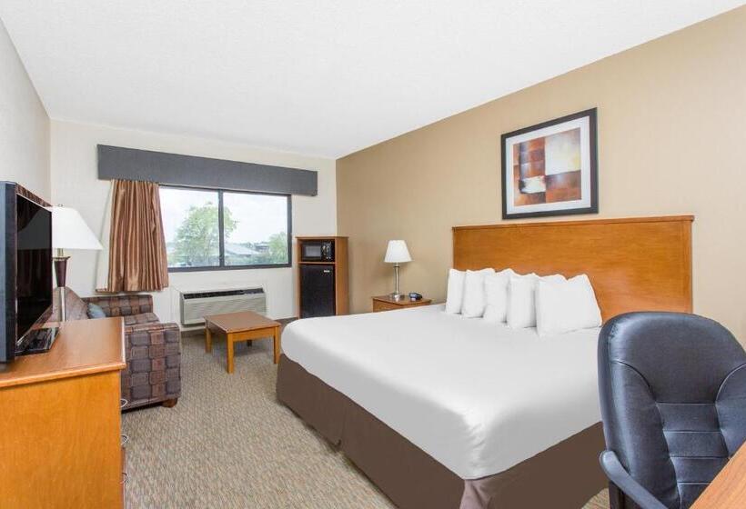 בית מלון כפרי Days Inn By Wyndham Phenix City Near Fort Moore