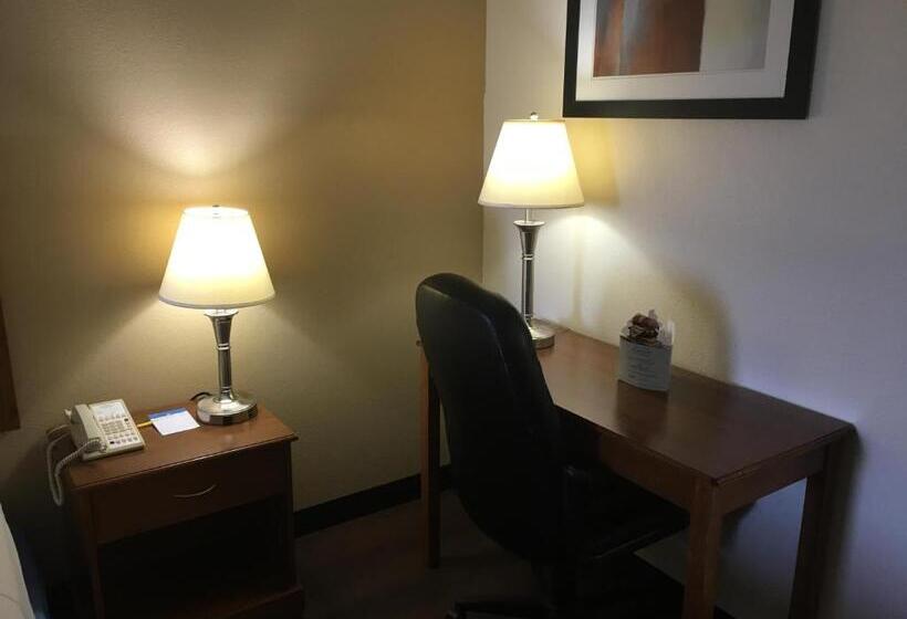 בית מלון כפרי Days Inn By Wyndham Phenix City Near Fort Moore