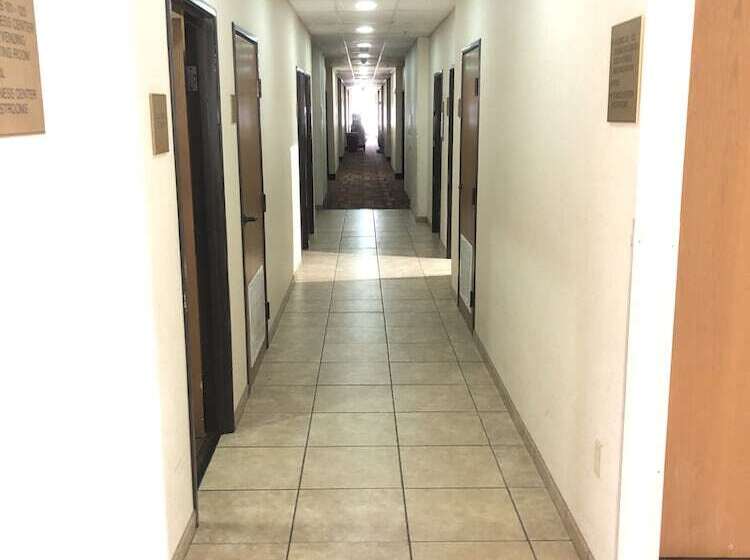 هتل Econo Lodge Lubbock I27