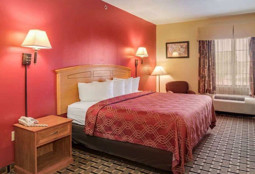 هتل Econo Lodge Lubbock I27