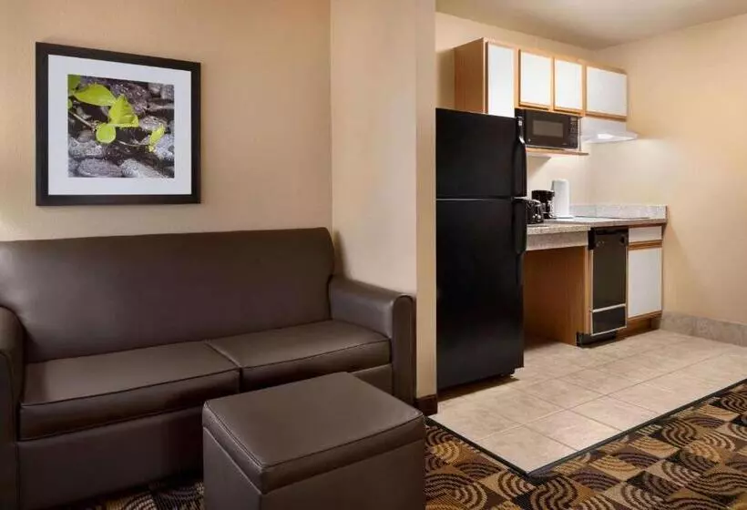 هتل Hawthorn Extended Stay By Wyndham Oak Creek