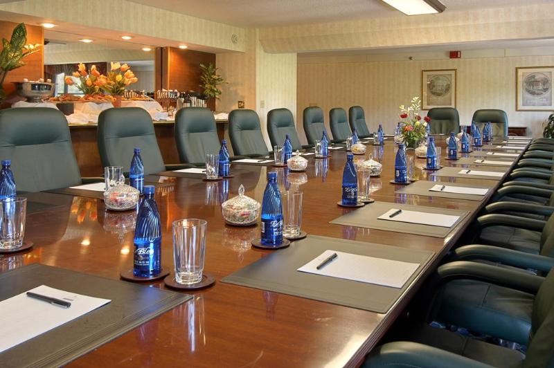 בית מלון כפרי Millennium Durham