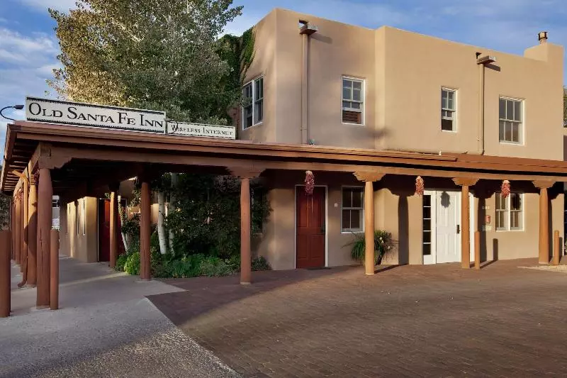 ホテル Piñon Court By La Fonda