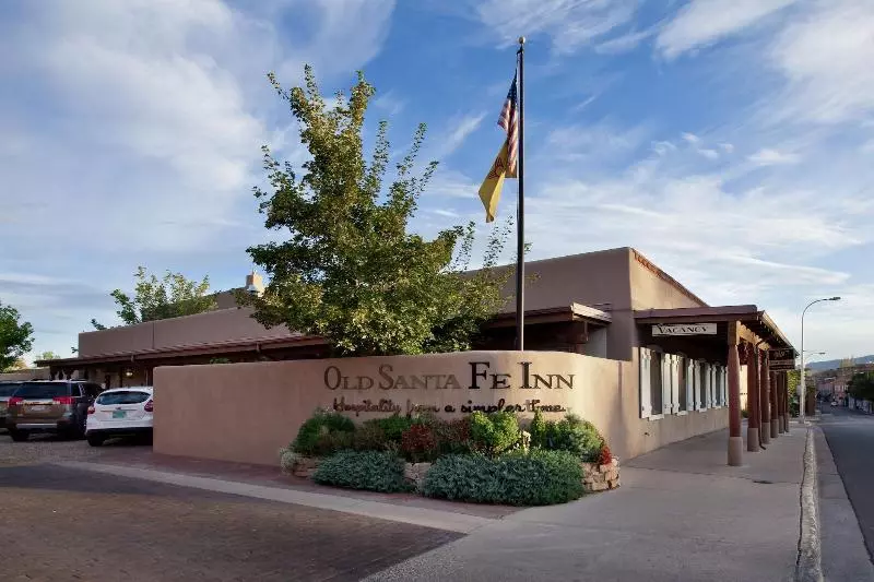 ホテル Piñon Court By La Fonda