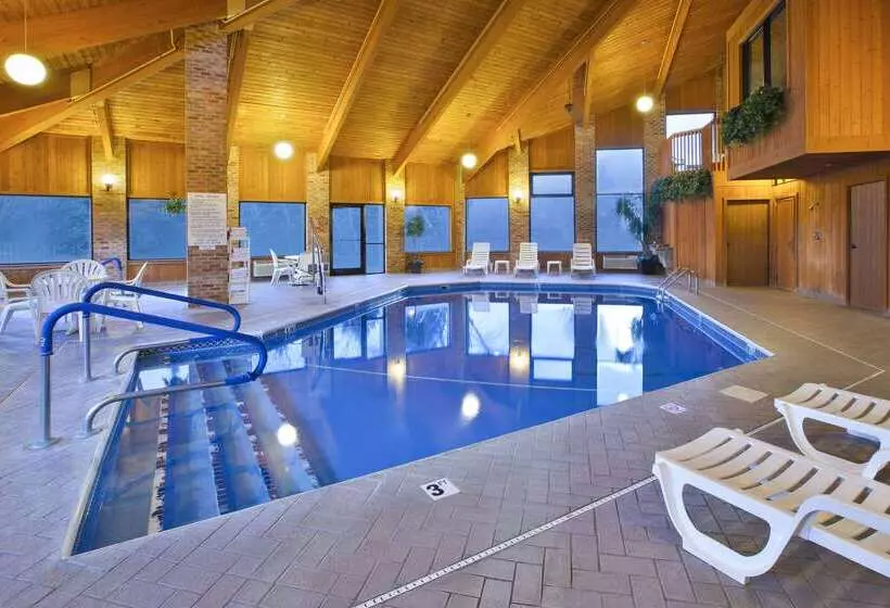 בית מלון כפרי Quality Inn Marshall Near I69