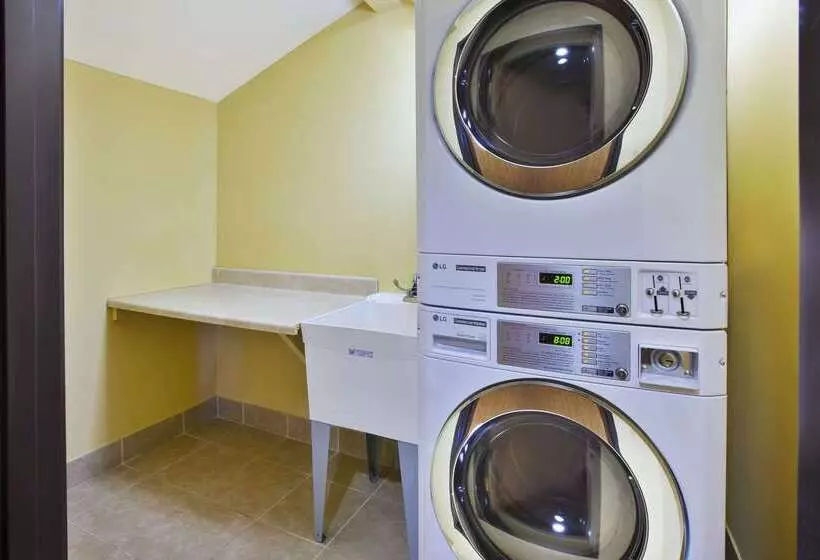 בית מלון כפרי Quality Inn Marshall Near I69