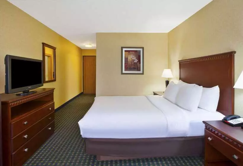 בית מלון כפרי Quality Inn Marshall Near I69