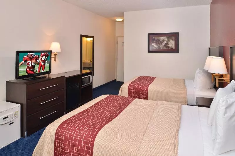 호텔 Red Roof Inn Clyde