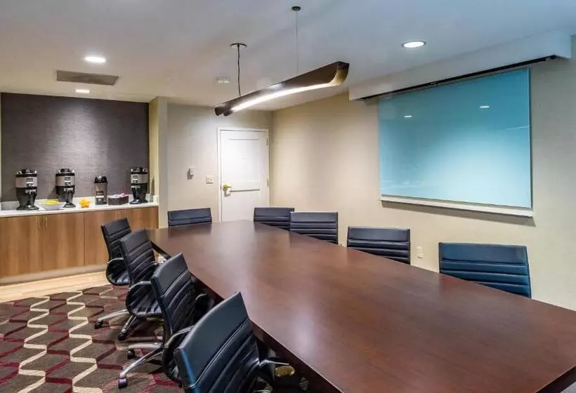 호텔 Residence Inn By Marriott Anchorage Midtown