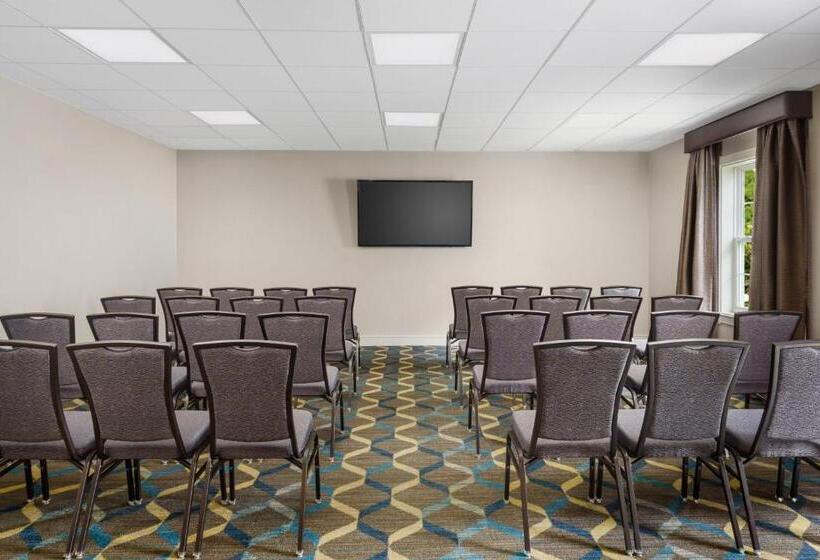 בית מלון כפרי Residence Inn Boston Franklin