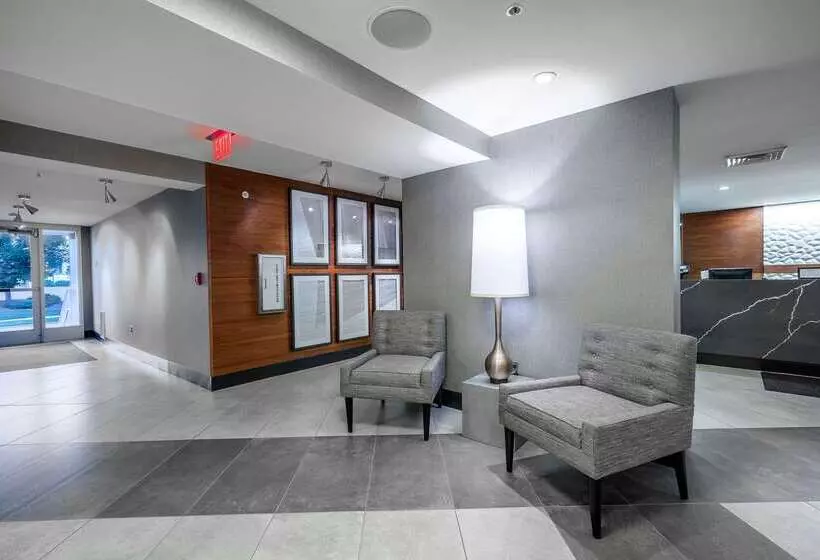 هتل State House Inn