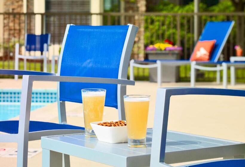 هتل Staybridge Suites Burlington Boston, An Ihg