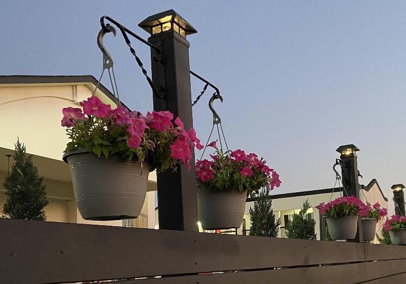 هتل Stratus Suites Boutique