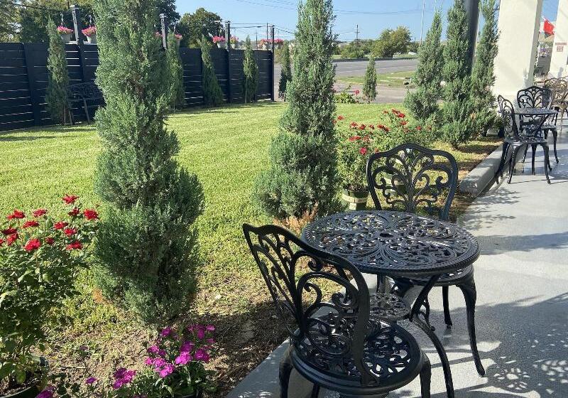 هتل Stratus Suites Boutique