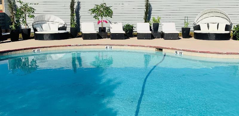 هتل Stratus Suites Boutique