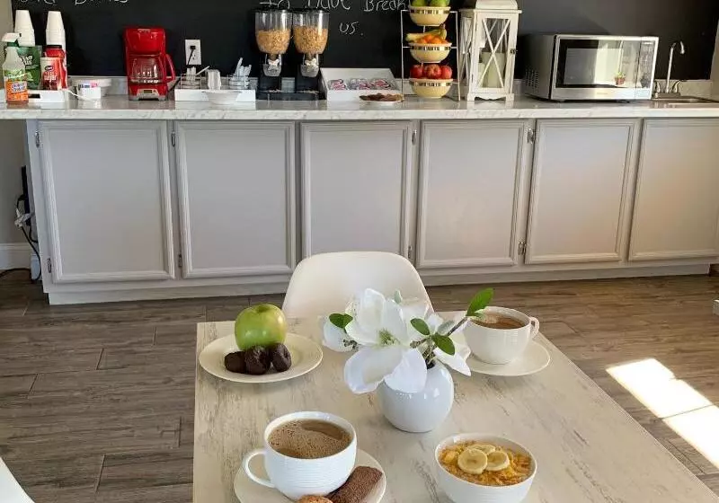 酒店 Stratus Suites Boutique