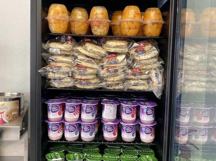 酒店 The Islander Inn