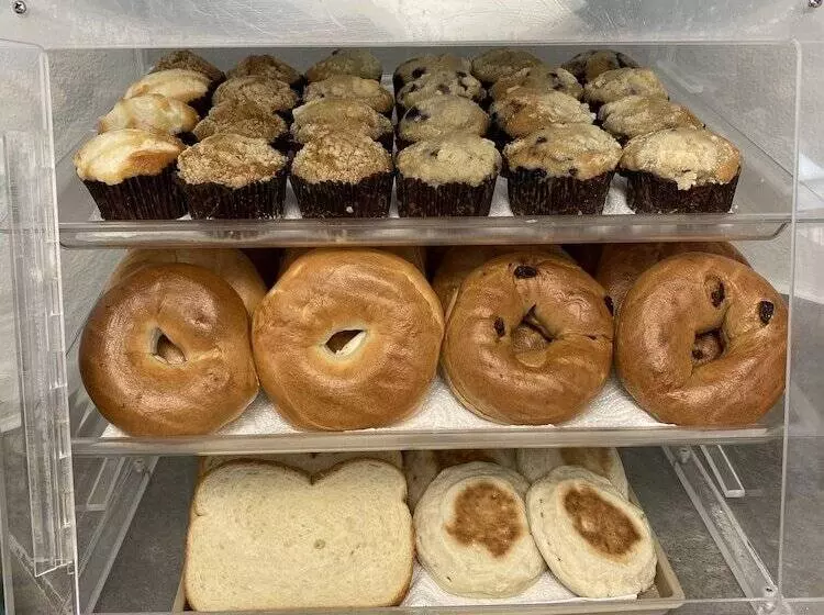 호텔 The Islander Inn