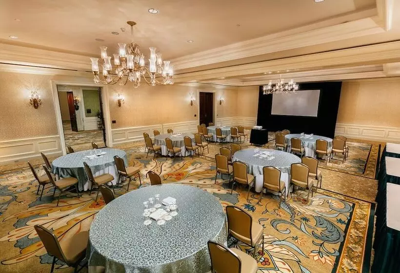 Отель The Sanctuary At Kiawah Island Golf Resort