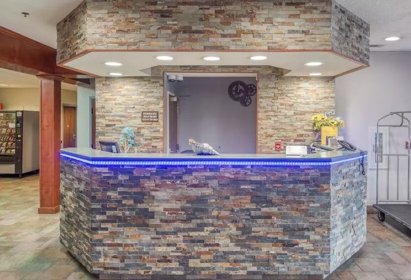 酒店 Trident Inn & Suites, Baton Rouge