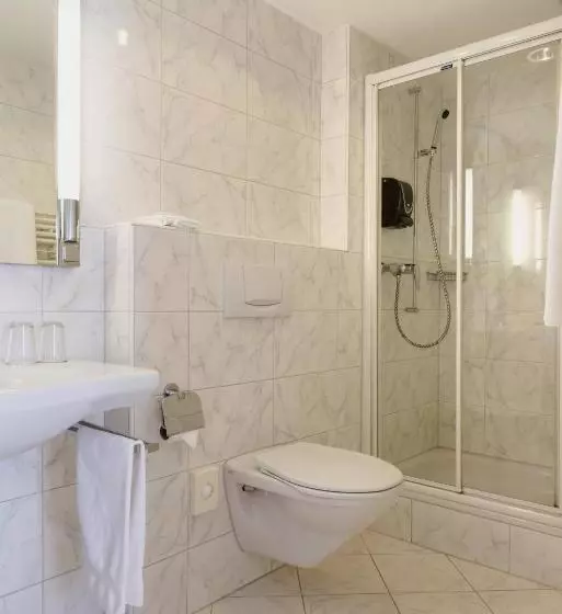 Kunsthotel Linde Garni