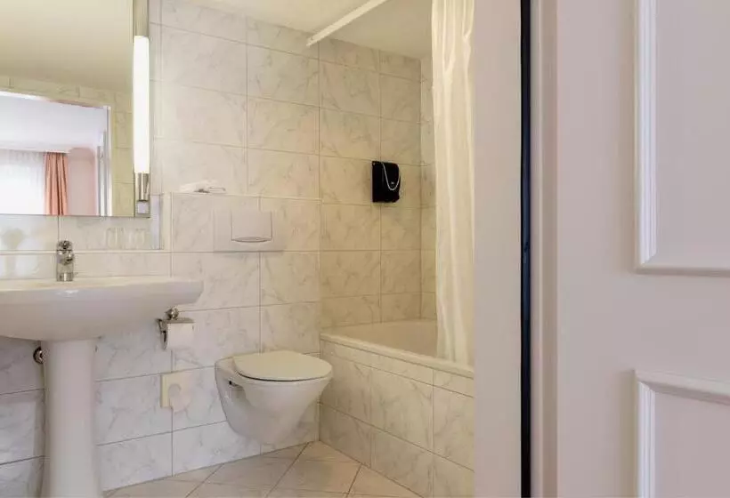 Kunsthotel Linde Garni