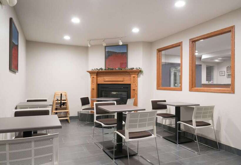 Microtel Inn & Suites By Wyndham Springfield