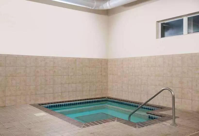 Microtel Inn & Suites By Wyndham Springfield