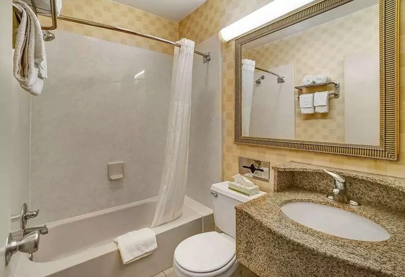 Motel 6 Lester Philadelphia Airport