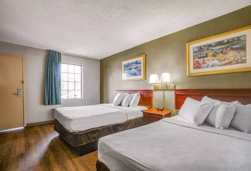 Motel 6 Lester Philadelphia Airport