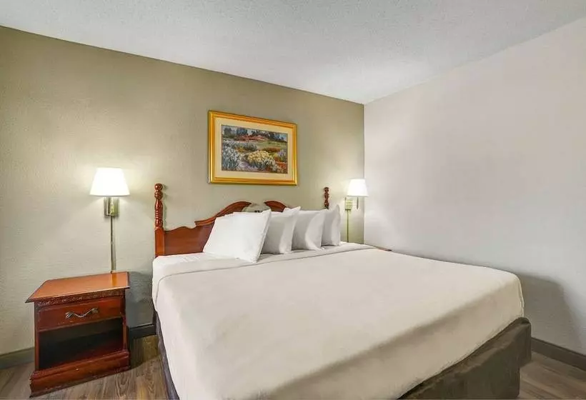 Motel 6 Lester Philadelphia Airport