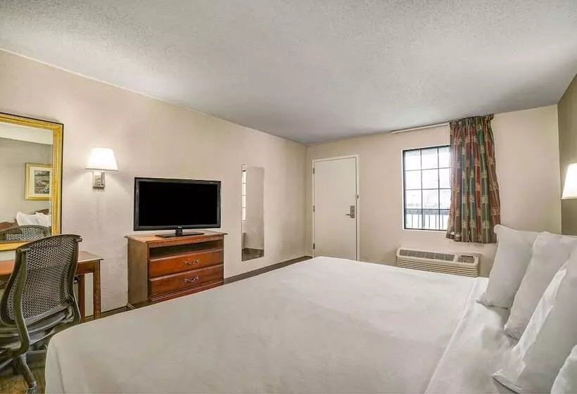 Motel 6 Lester Philadelphia Airport