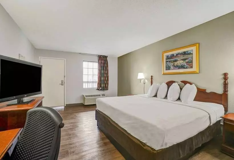 Motel 6 Lester Philadelphia Airport