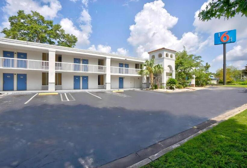 Motel 6gainesville, Fl