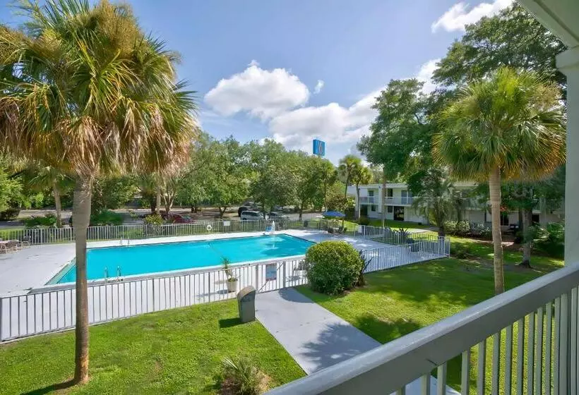 Motel 6gainesville, Fl