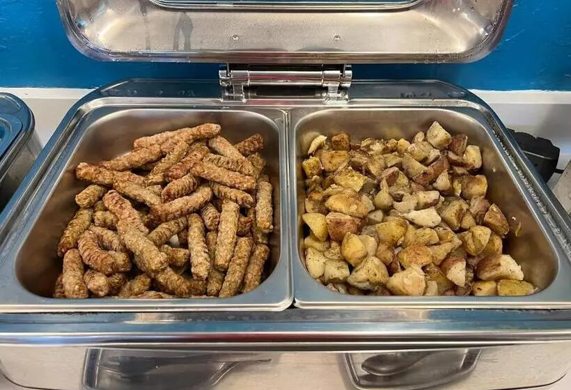 مُتل Sunbird Cape Cod Resort