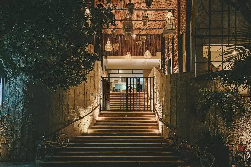 Retkeilymaja Mayan Monkey Tulum | Social