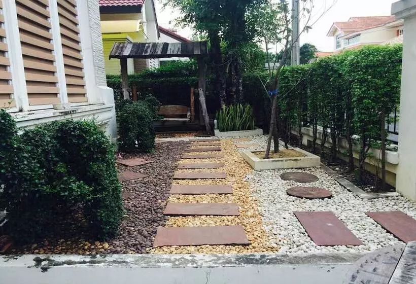 Aamiaismajoitus (B&B) Bann Dao