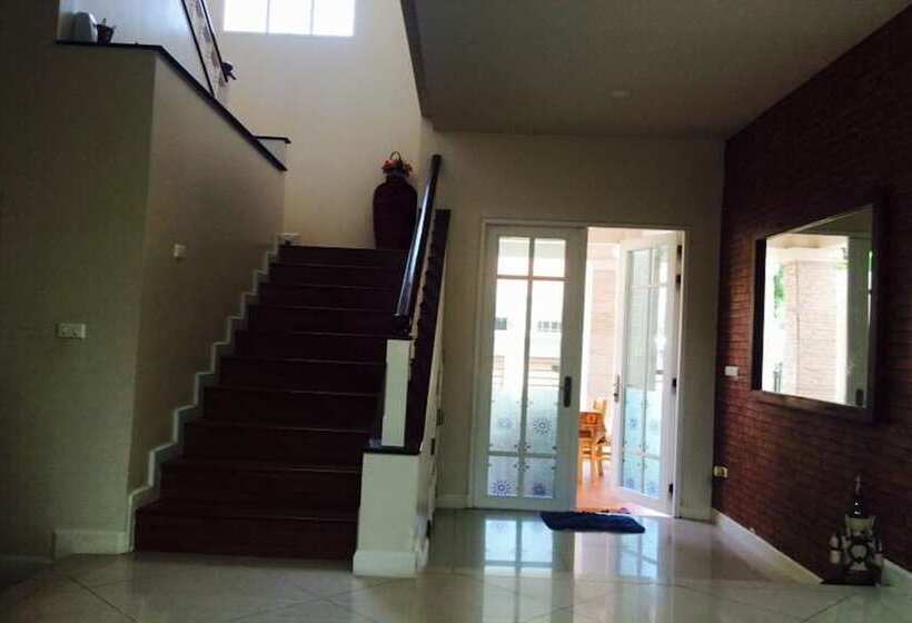 Bed and Breakfast Bann Dao