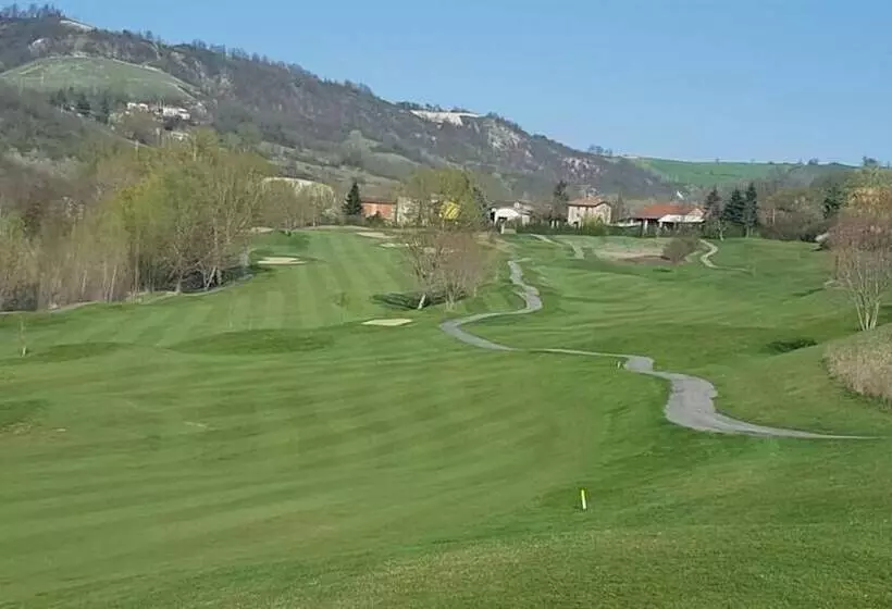Aamiaismajoitus (B&B) Golf Valcurone