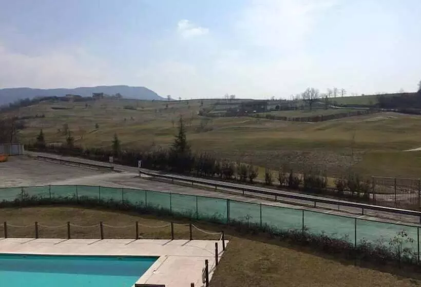 Aamiaismajoitus (B&B) Golf Valcurone